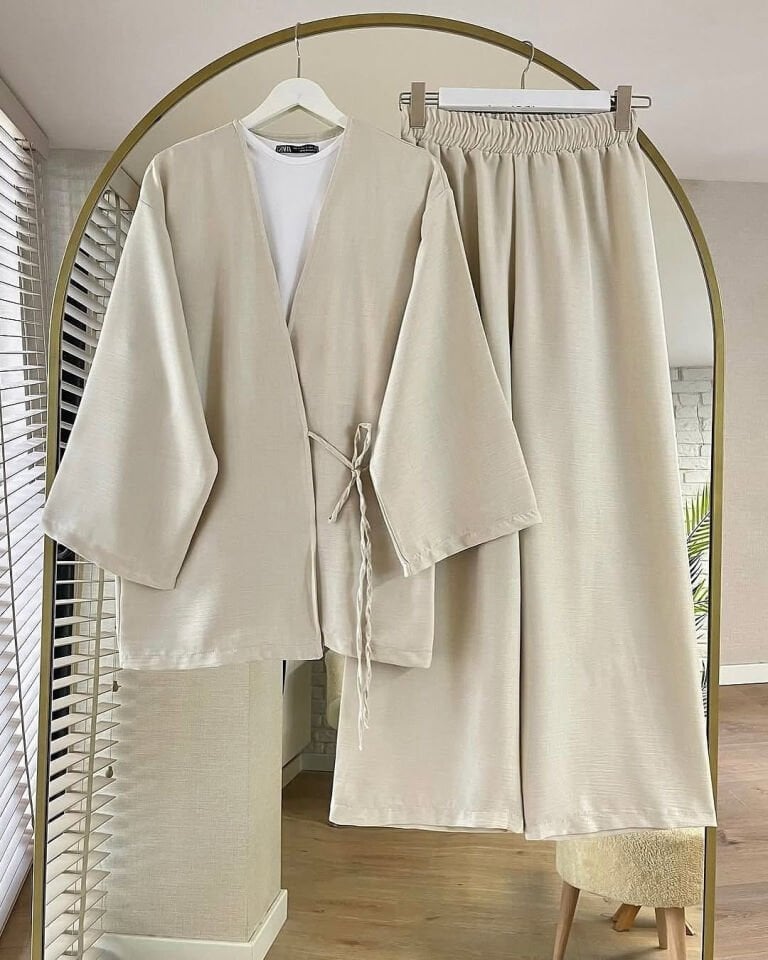 Elif Yandan Bağcıklı Keten Takım