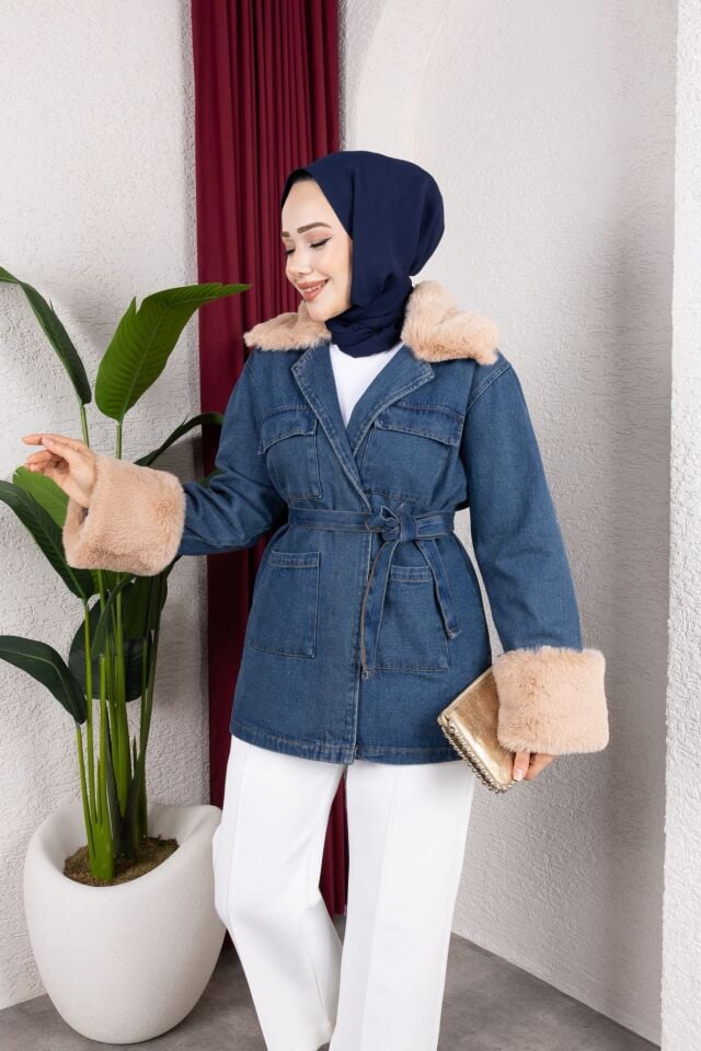 Kürk Detaylı Kuşaklı Denim Kaban – mavi